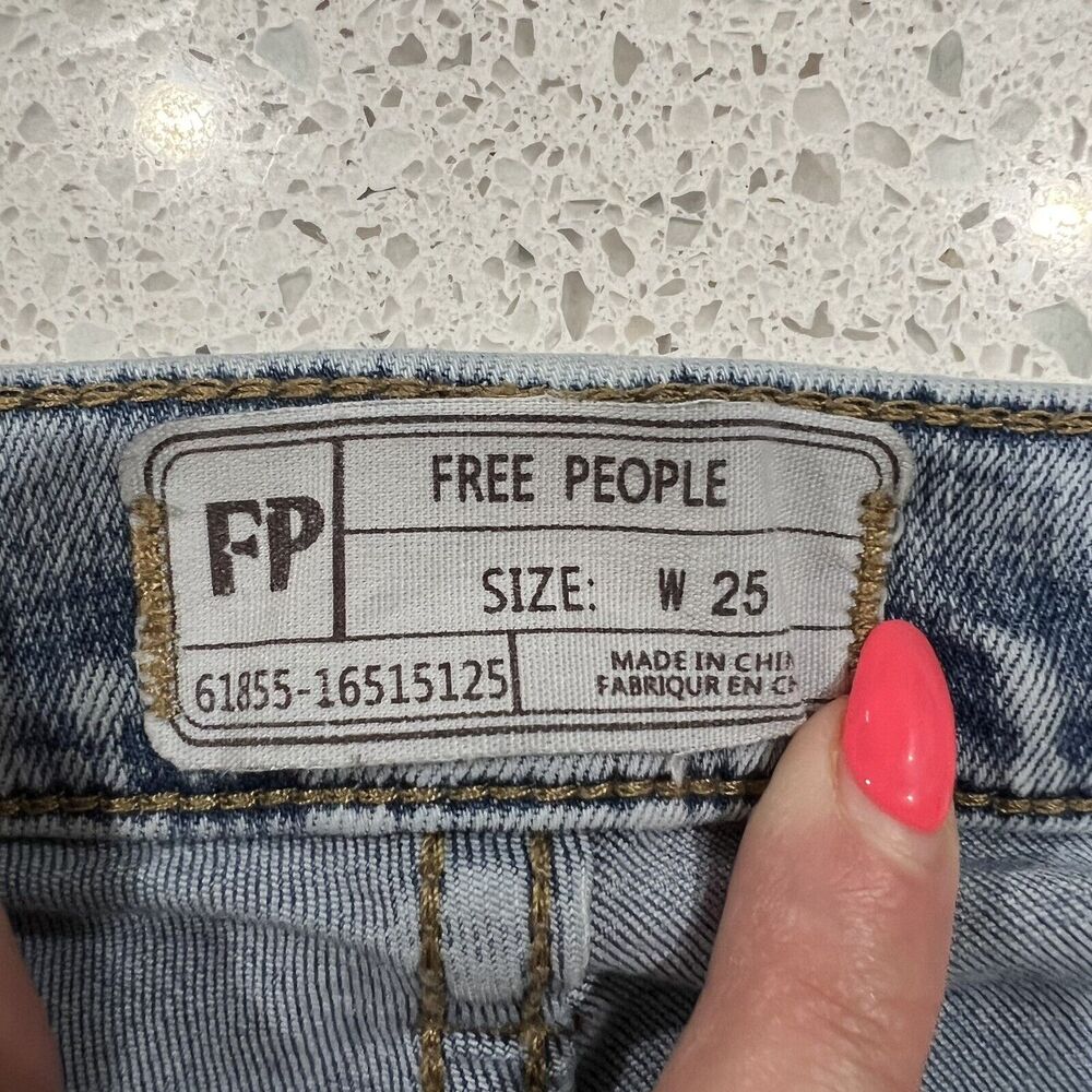 Free People Size 25 Great Heights Frayed Hem Skinny Jeans Distressed Low Rise - Picture 9 of 15